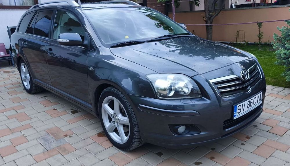 Toyota Avensis Toyota Avensis T25 177cp 200000km!