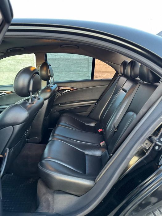 Vând Mercedes e 220 an de fabricație 2006 motor 2.2 diesel