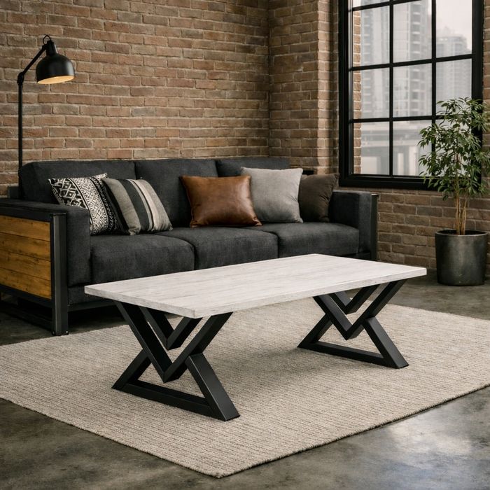 Jurnalniy stolik Piramida