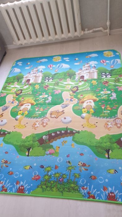 Продаются детские коврики.