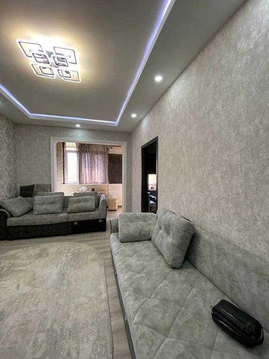 Продаётся 2х комнатная квартира перед. в 3х на Юнусабаде 13 квартале