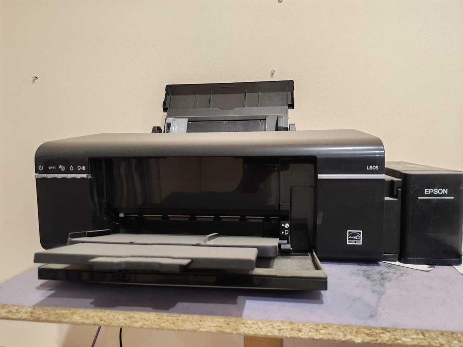 принтер Epson l805 не рабочем состояние