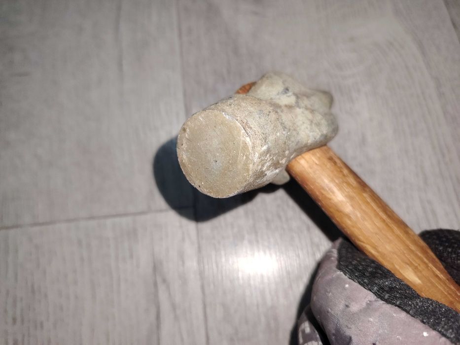 Молоток СССР 800 г новый абсолютно оригинал
Такой нержавеет не ржавеет