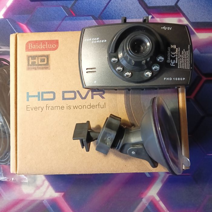 Продам автомобильный видеорегистратор