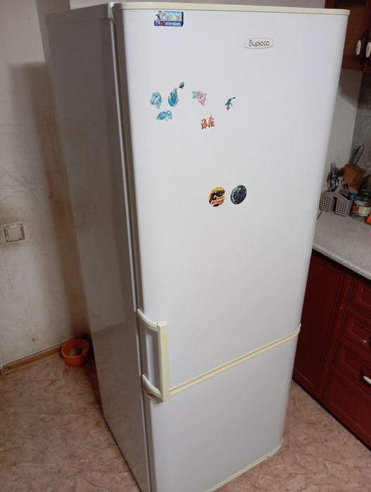 Продам холодильник