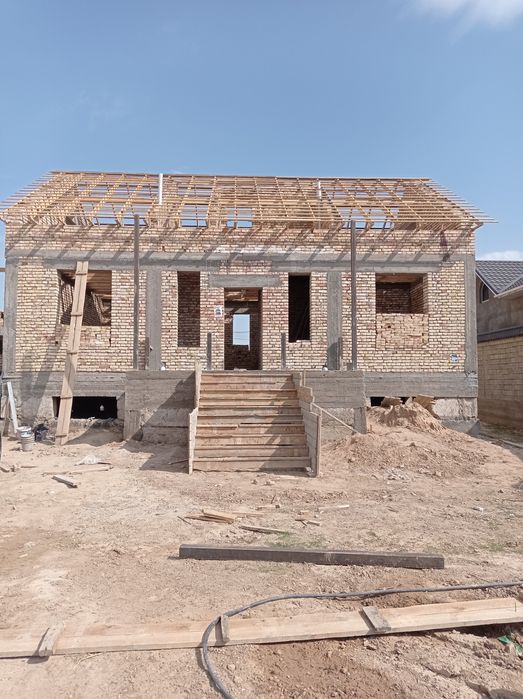 Дом на трех уровнях