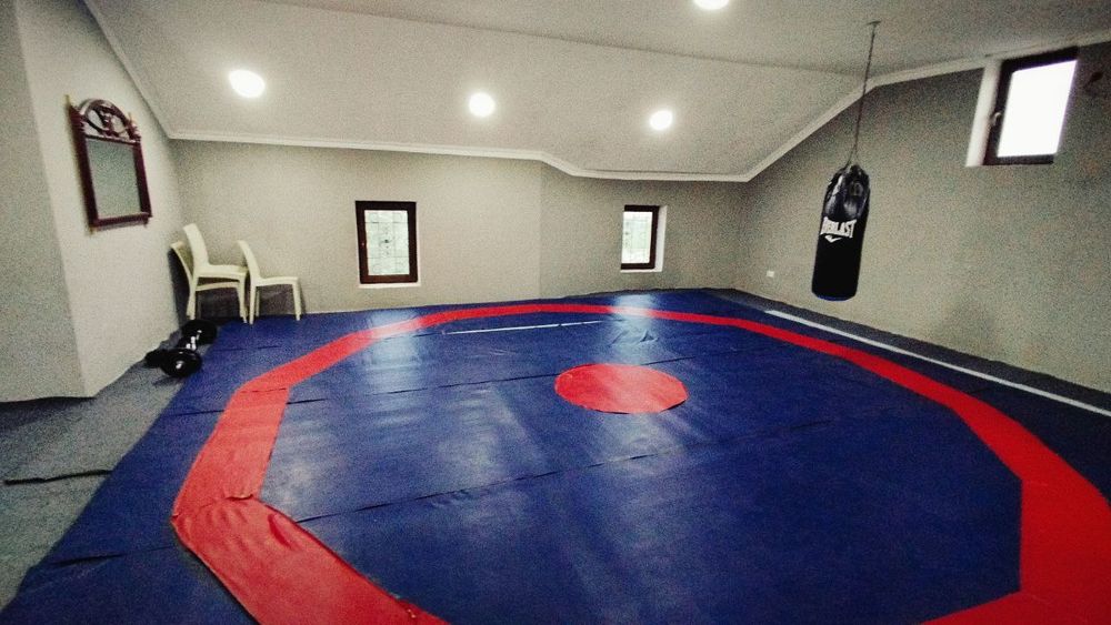 Аренда 8ком 3.5 соток Абу Сахийга якин Ором кафе!