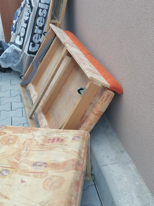 Продавам разтегателен диван