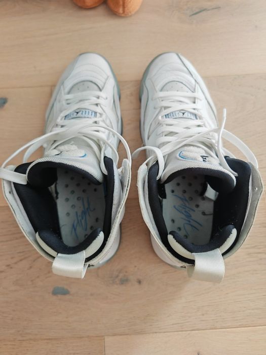 Jordan Jumpman TWO TREY