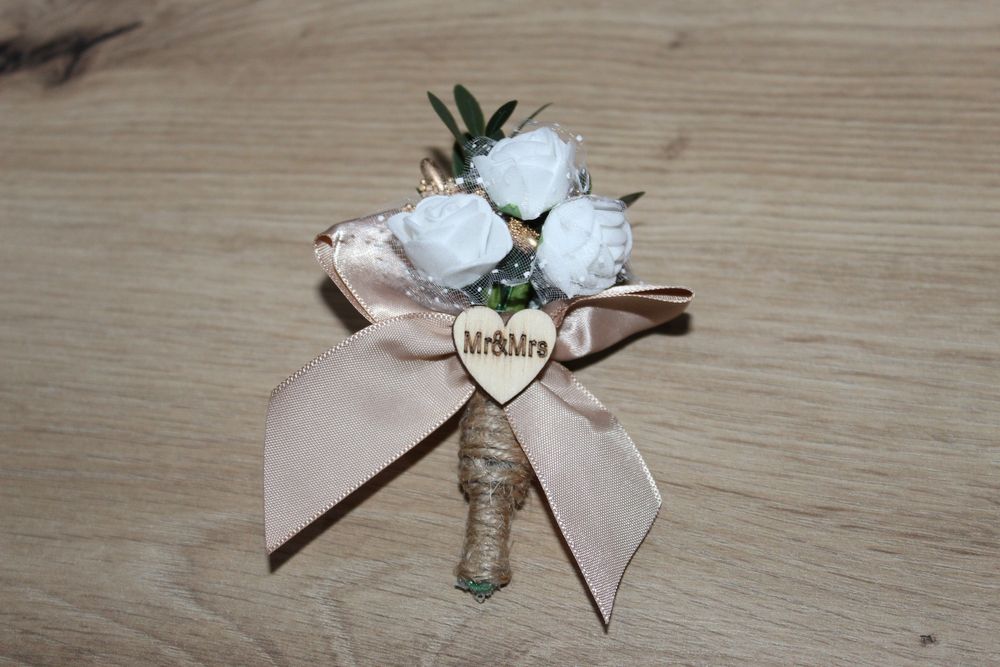 Сватбени ботуниери