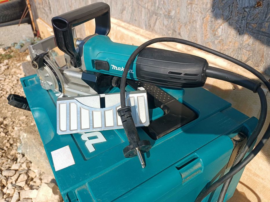 Masina de frezat biscuiti Makita PJ7000J - Aproape NOUA (Valiza MakPac, 230V) Made in USA