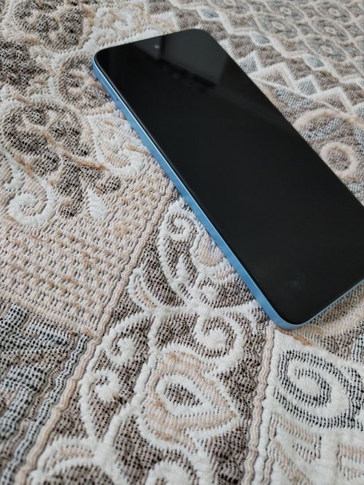 Xiaomi redmi 12 8/256gb