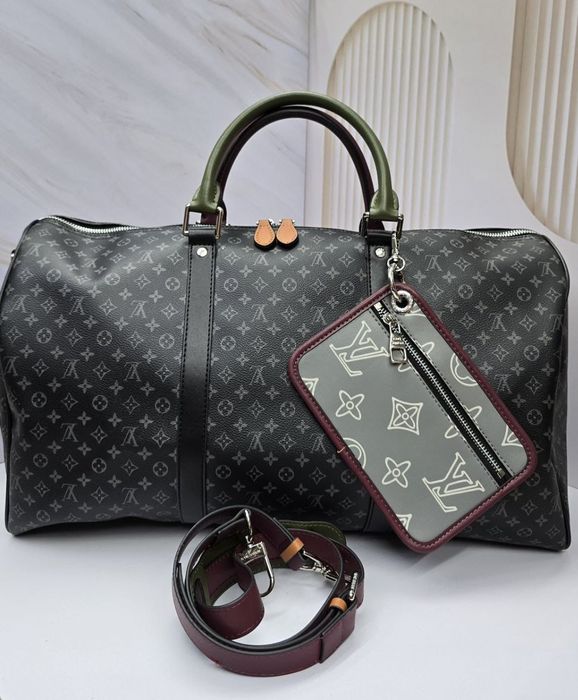 Дорожные сумки Louis Vuitton