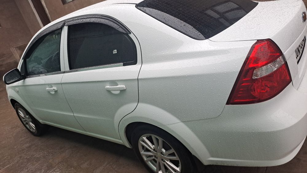 Продаётся нексия 3