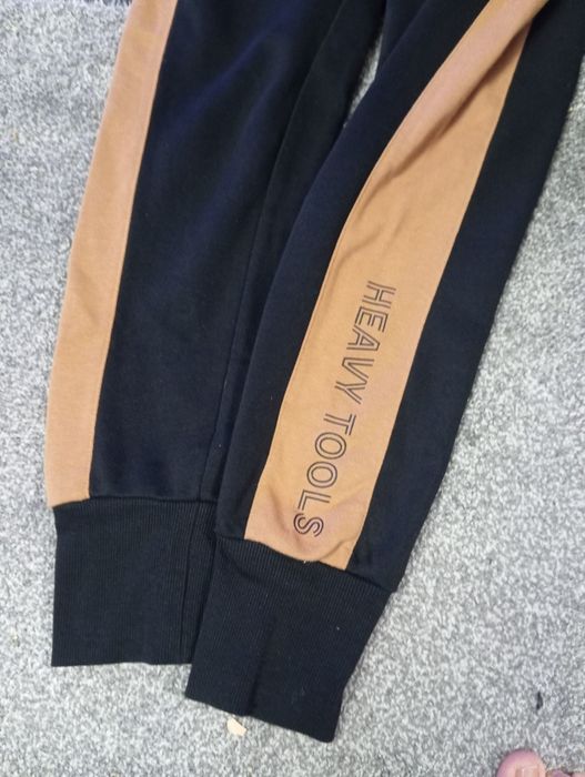 Чисто ново долнище