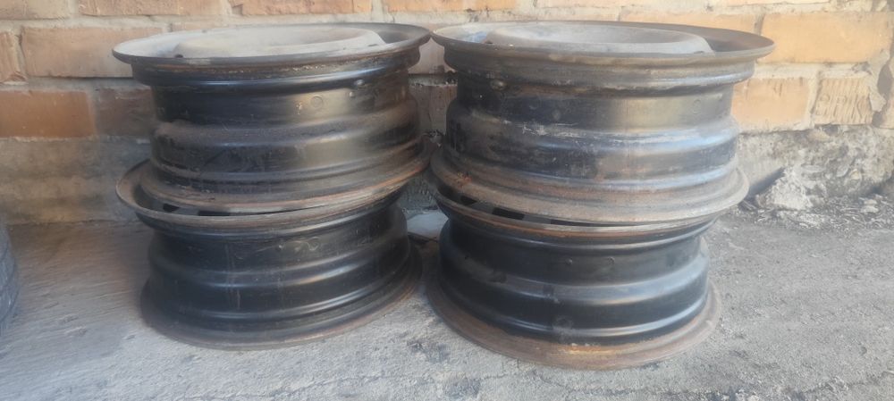 Продам диски r15