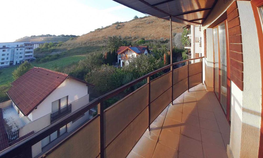 Apartament 2 camere 59mp Mobilat, balcon, vedere deschisa, Stejarului.