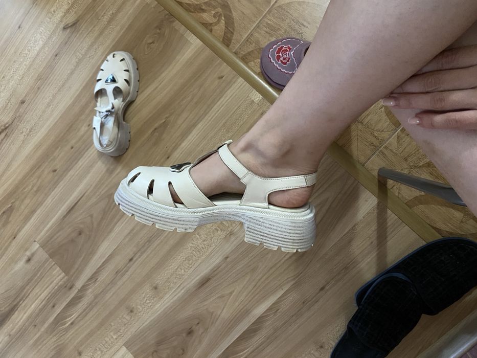 Продам сандали с отличном состоянии