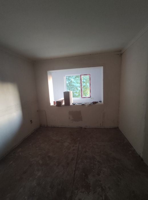 Nijniy 2xonoli uy sotiladi