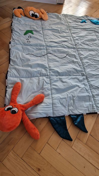 Меко килимче за игра за бебе от Ikea 114 на 114 см