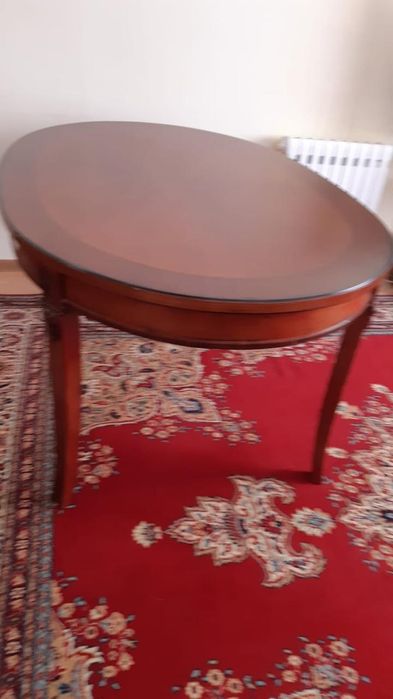 Стол гостиный в зал