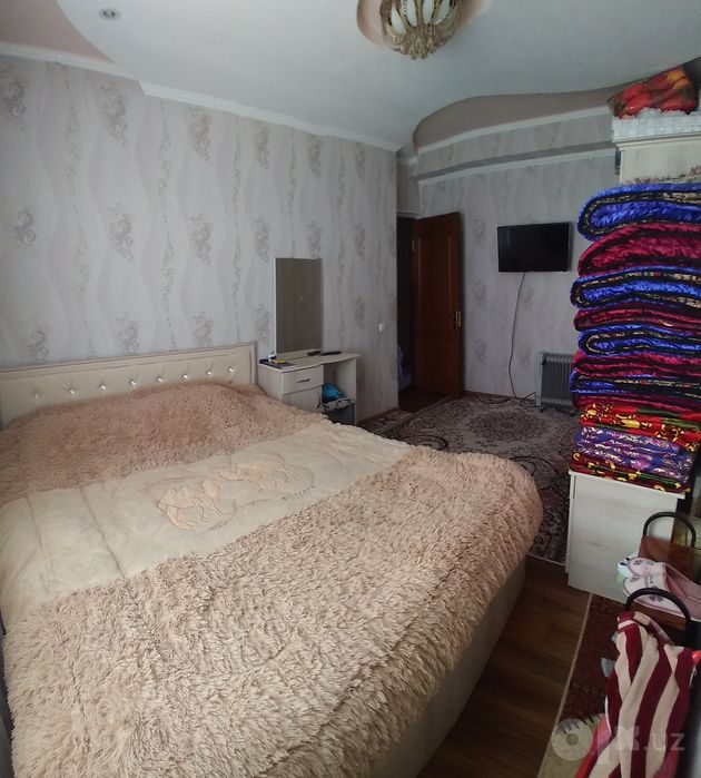 Срочно продаю свою квартиру. 3х комнатная. Уч кахраман