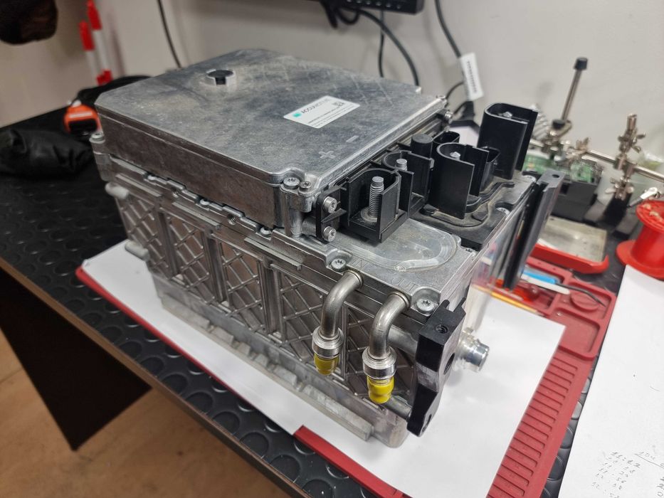 Mercedes W205 W213 W222 W223 W257 Ремонт на хибридна батерия