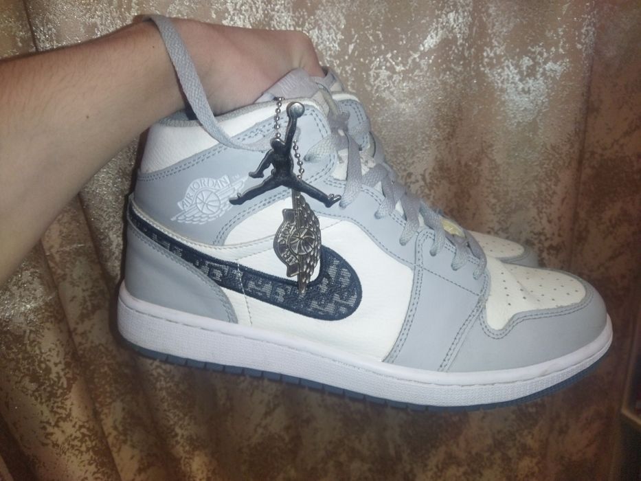 Jordan 1 high x Dior