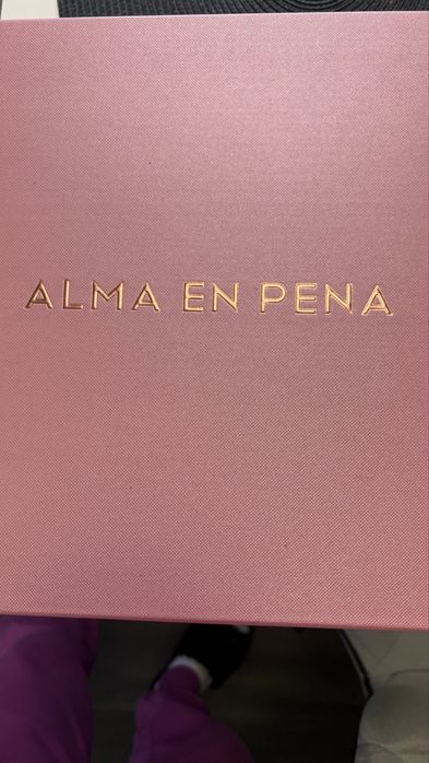 Продавам боти от естествен велур