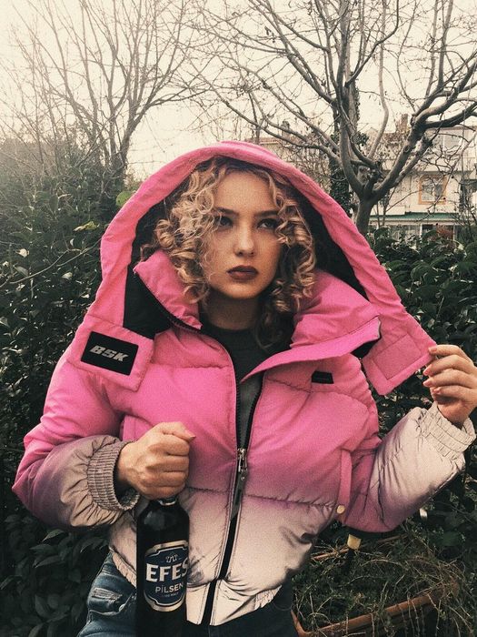 Уникална красота от Bershka