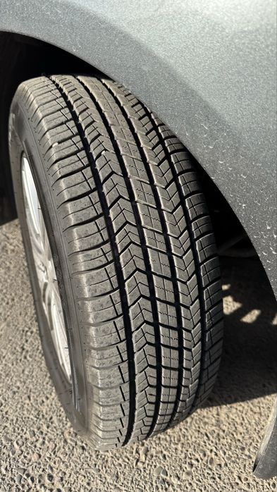 Продаеться автомобиль шевролет кобальт 2025 год