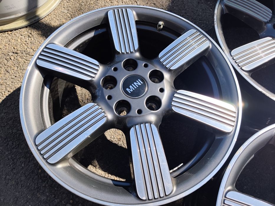 17" оригинални алуминиеви джанти за Mini Cooper..