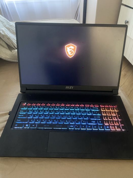 Продам игровой ноутбук