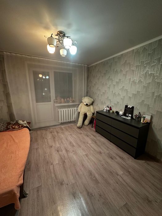 Продам 2 комн квартиру район Вокзала