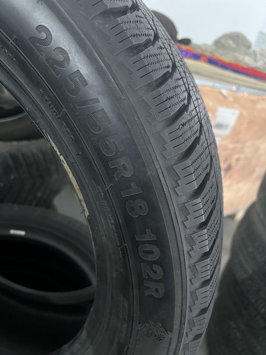 Бу Trinangle  покрышка