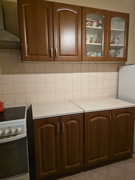 Продавам модулна кухня