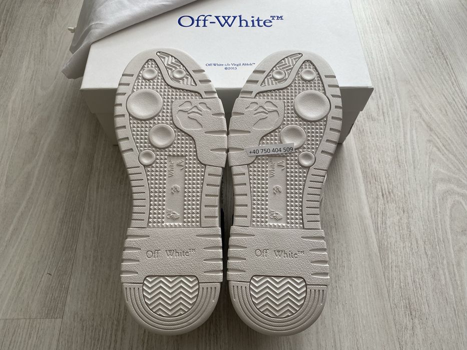 Off-White Out Of Office Animation Stars 42