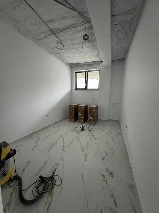 Spatiu comercial 202 mp – ideal medical/office, sos. Valea Rediuluiu