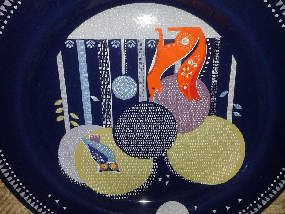 Folklore НОЩ Емайлирана Чиния