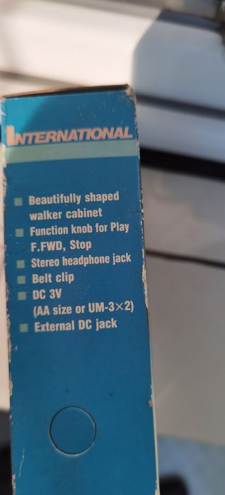 STEREO cassette player.