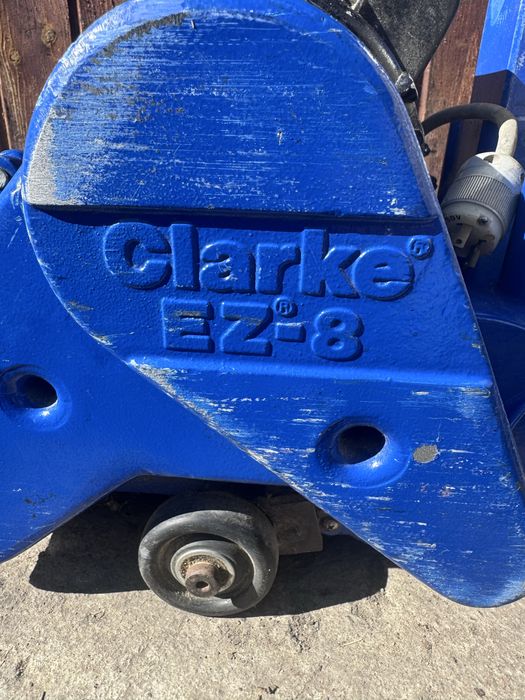 Mașină șlefuit parchet