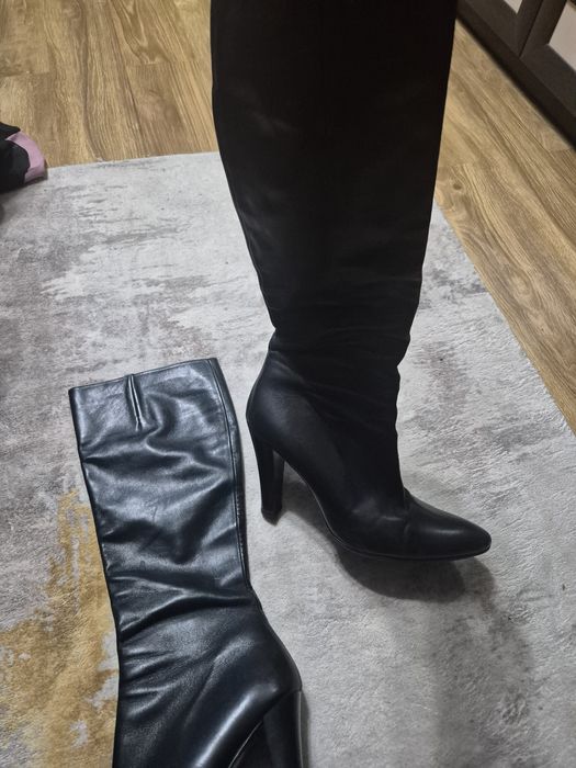 Продам сапоги ,чистая кожа