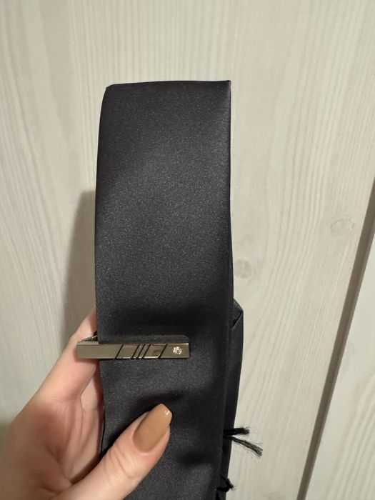 TUDORS Елегантна маркова вратовръзка и щипка за вратовръзки