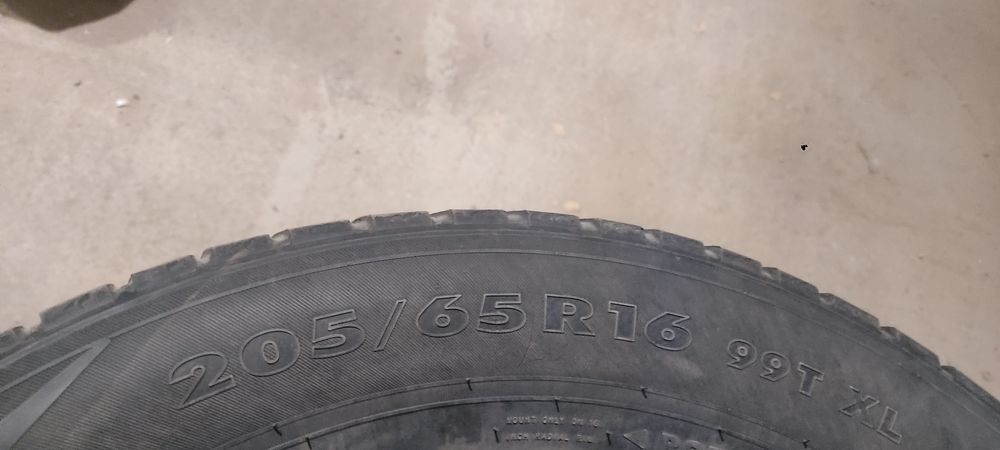 Продам зимние шины