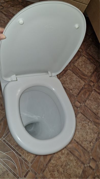 Продам унитаз б/у