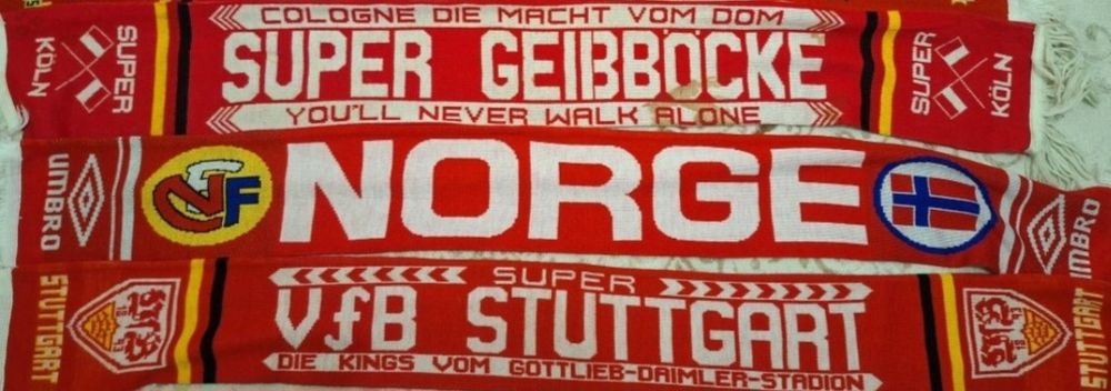 Шалове на футболни отбори