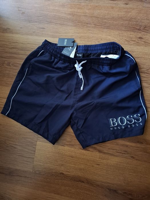 BOSS мъжки бански S размер.
