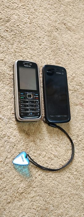 Telefon Nokialar sotiladi