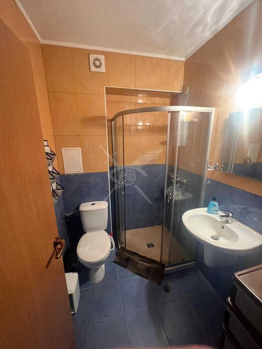 Продава се Двустаен апартамент в к.к. Слънчев бряг - 65 кв.м за 1077 €/кв.м - Снимка #4