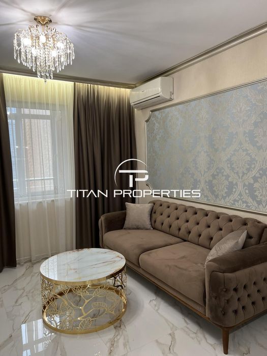 Дава се под наем Двустаен апартамент в Варна, Лятно кино Тракия - 61 кв.м за 600 € - Снимка #1